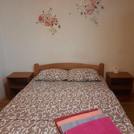 Guest house Lug Belgrade